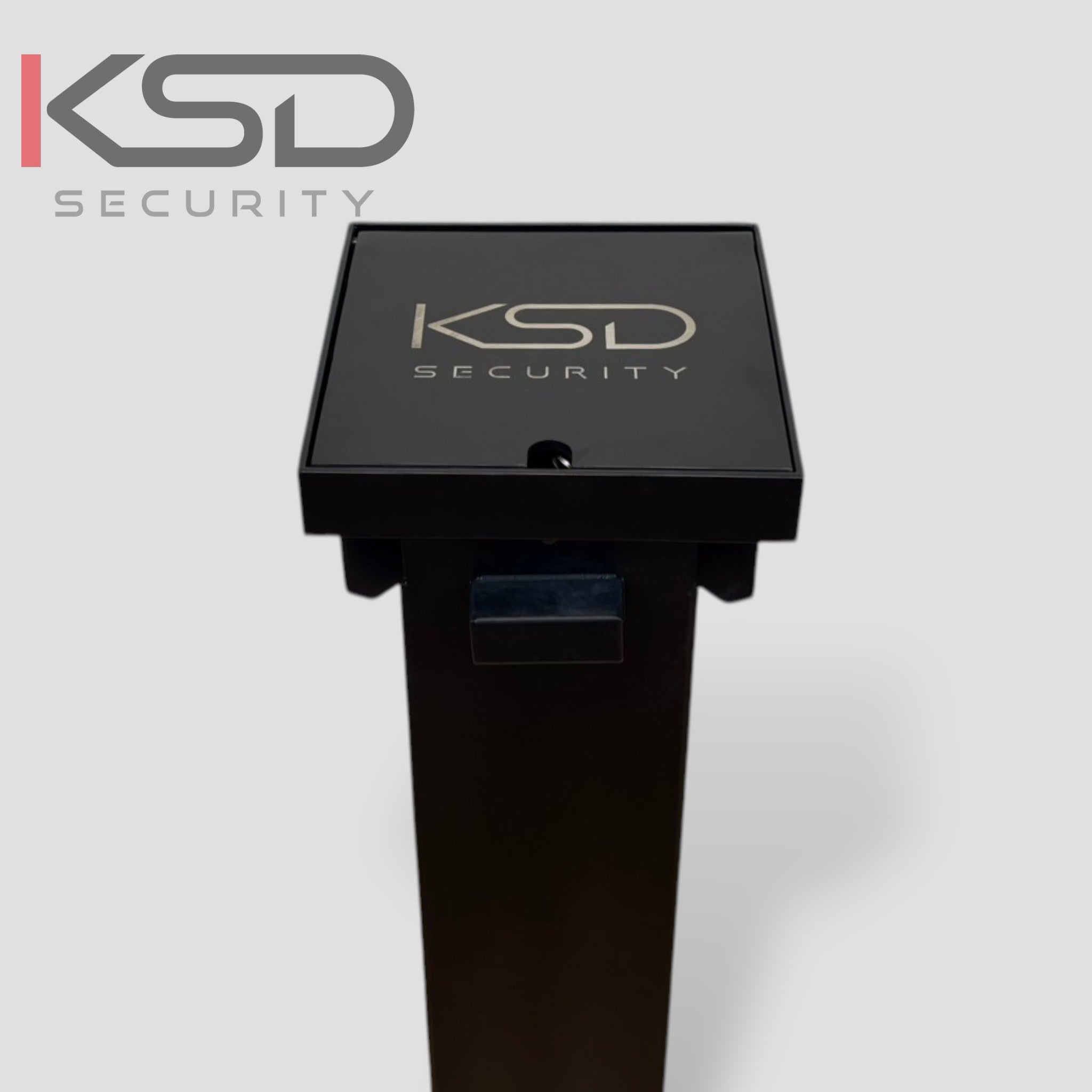 Telescopic Bollard - 114mm x 700mm