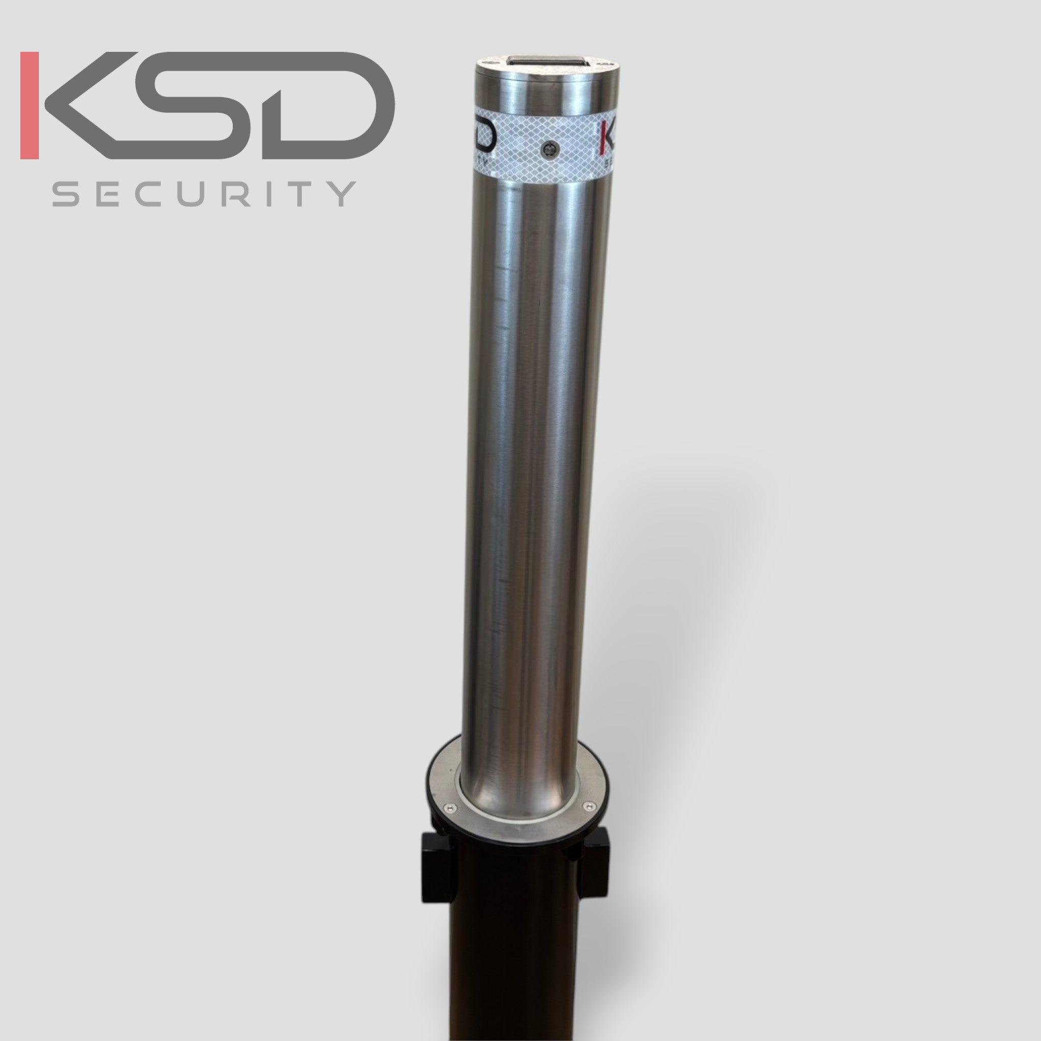 Sentry 700 Telescopic Bollard - 114mm x 700mm
