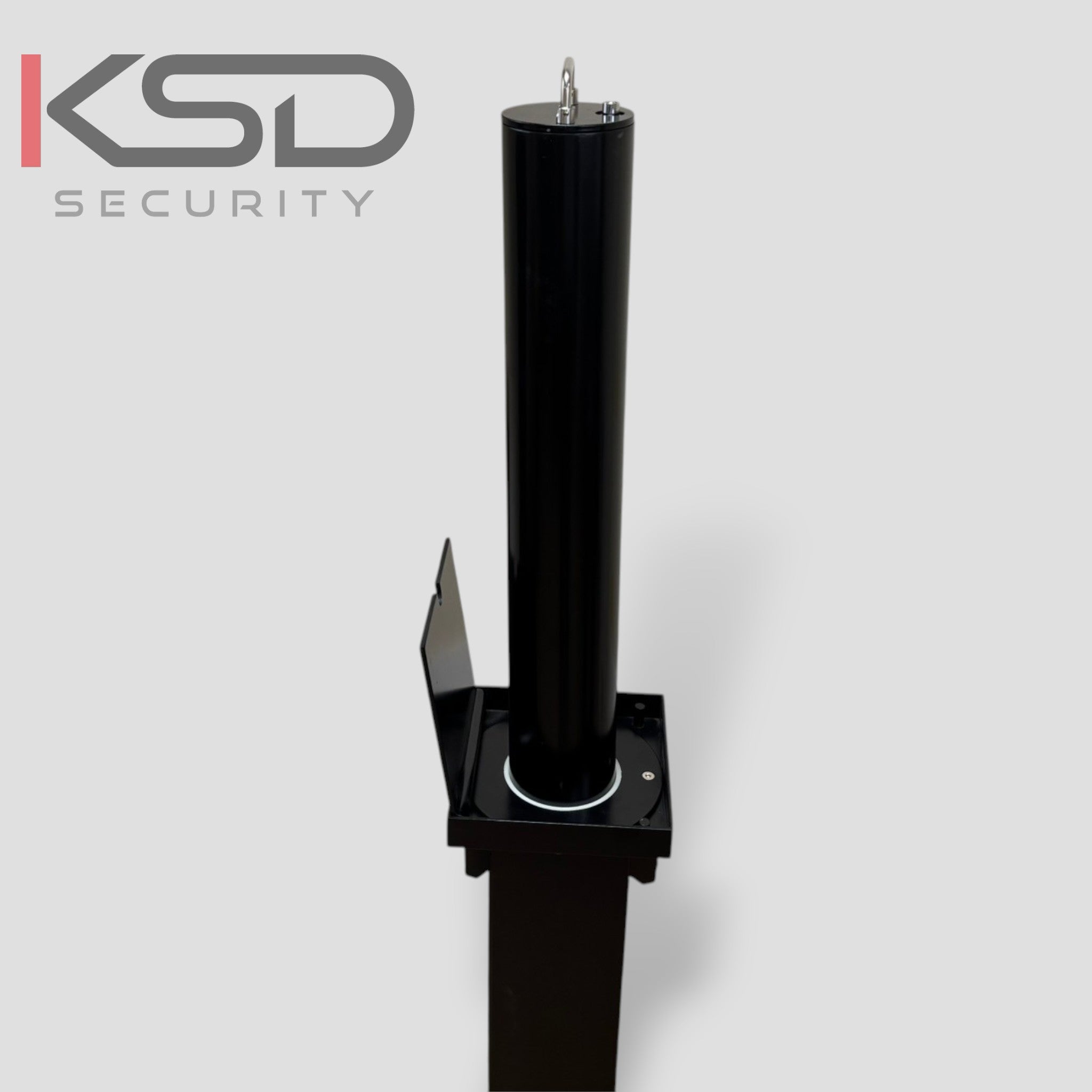 Telescopic Bollard - 114mm x 700mm